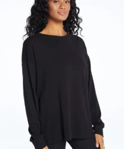 YEAR OF OURS Boyfriend Long Sleeve 6 YEAR OF OURS Boyfriend Long Sleeve