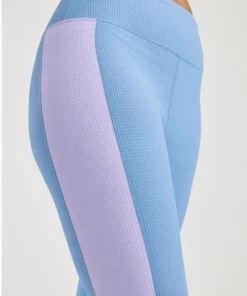 YEAR OF OURS Thermal Tahoe Legging 10 YEAR OF OURS Thermal Tahoe Legging