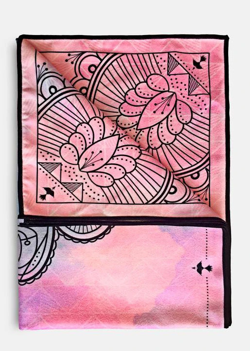 Vagabond-goods Camping Gear Hamsa Microfiber Yoga Towel 2 Vagabond-goods Camping Gear Hamsa Microfiber Yoga Towel