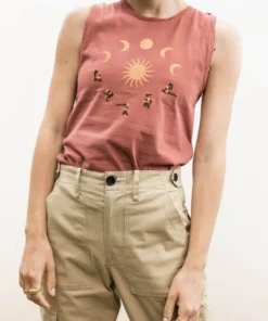 Wondery. Green Yoga Moon Poses Tank